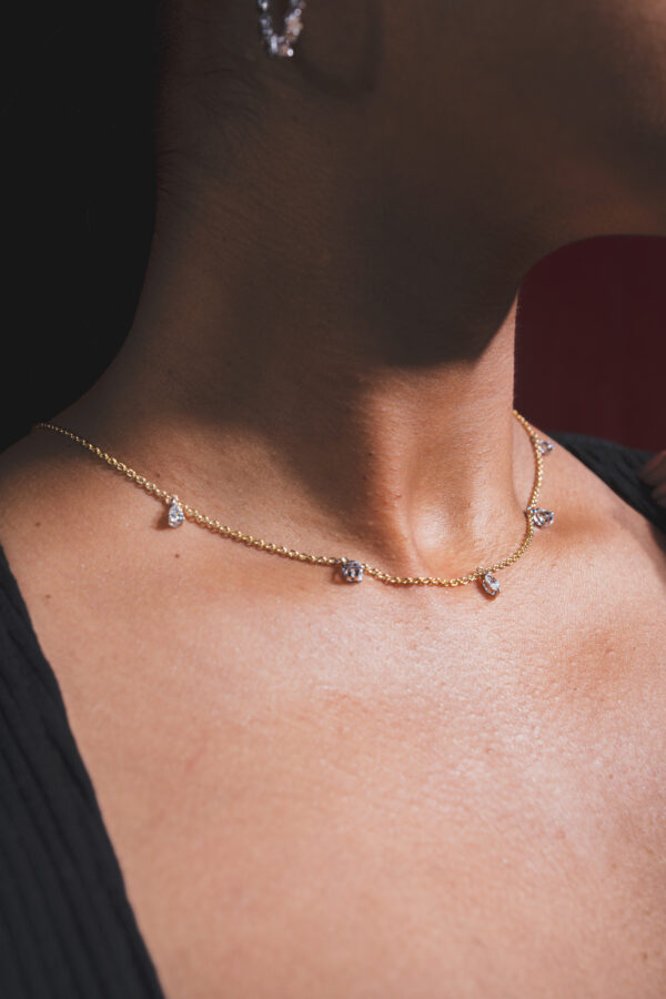 gold chain necklace