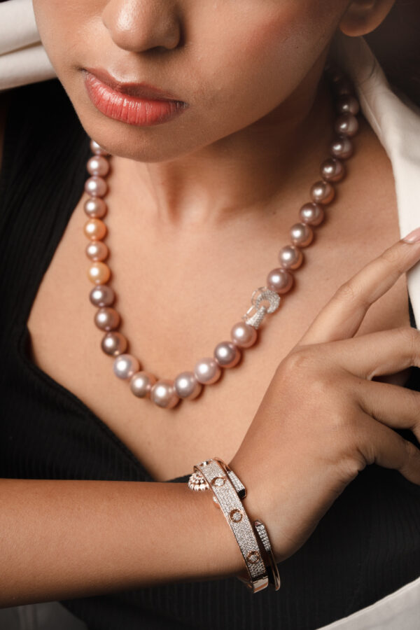 lustrous pearl necklace